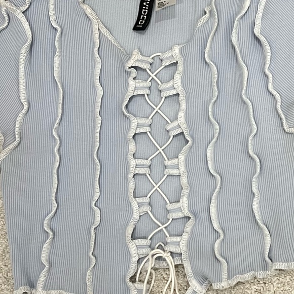 BABY BLUE CROP TOP - Picture 3 of 4